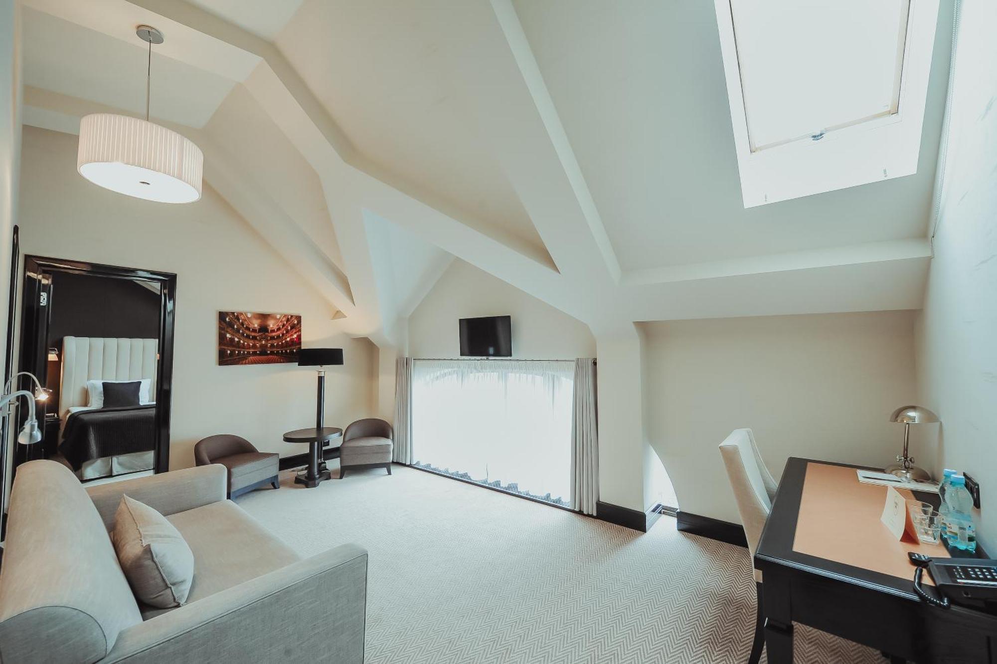 Astoria Hotel Lviv Szoba fotó