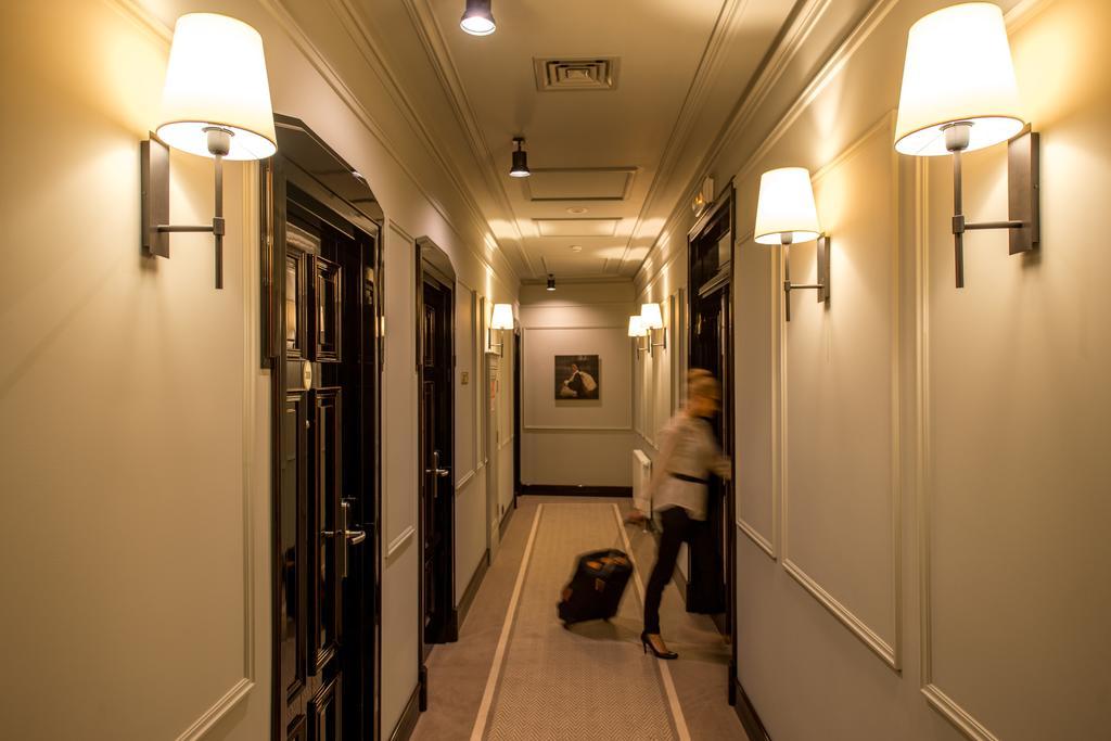 Astoria Hotel Lviv Kültér fotó