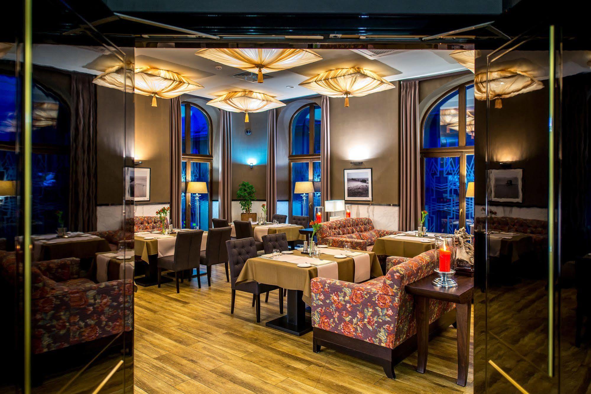 Astoria Hotel Lviv Kültér fotó